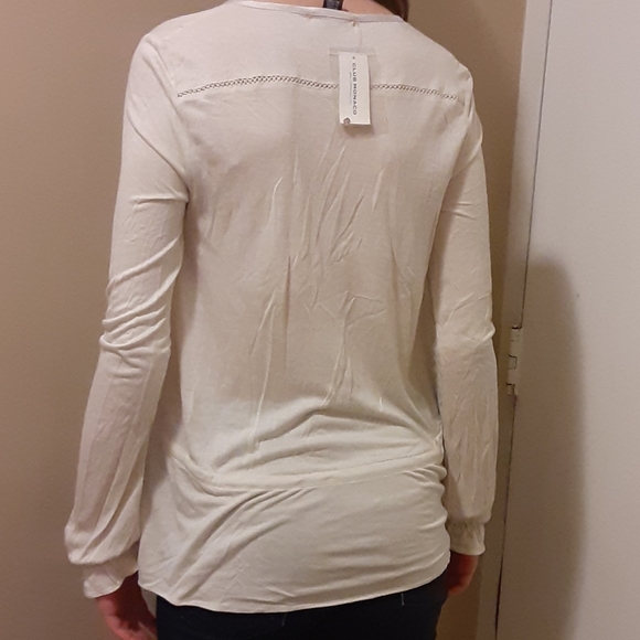 Club Monaco Women's Button up Blouse - Picture 2 of 6